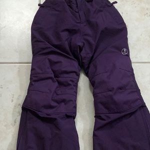 Girls Lands End snow pants. Size 5. Like new